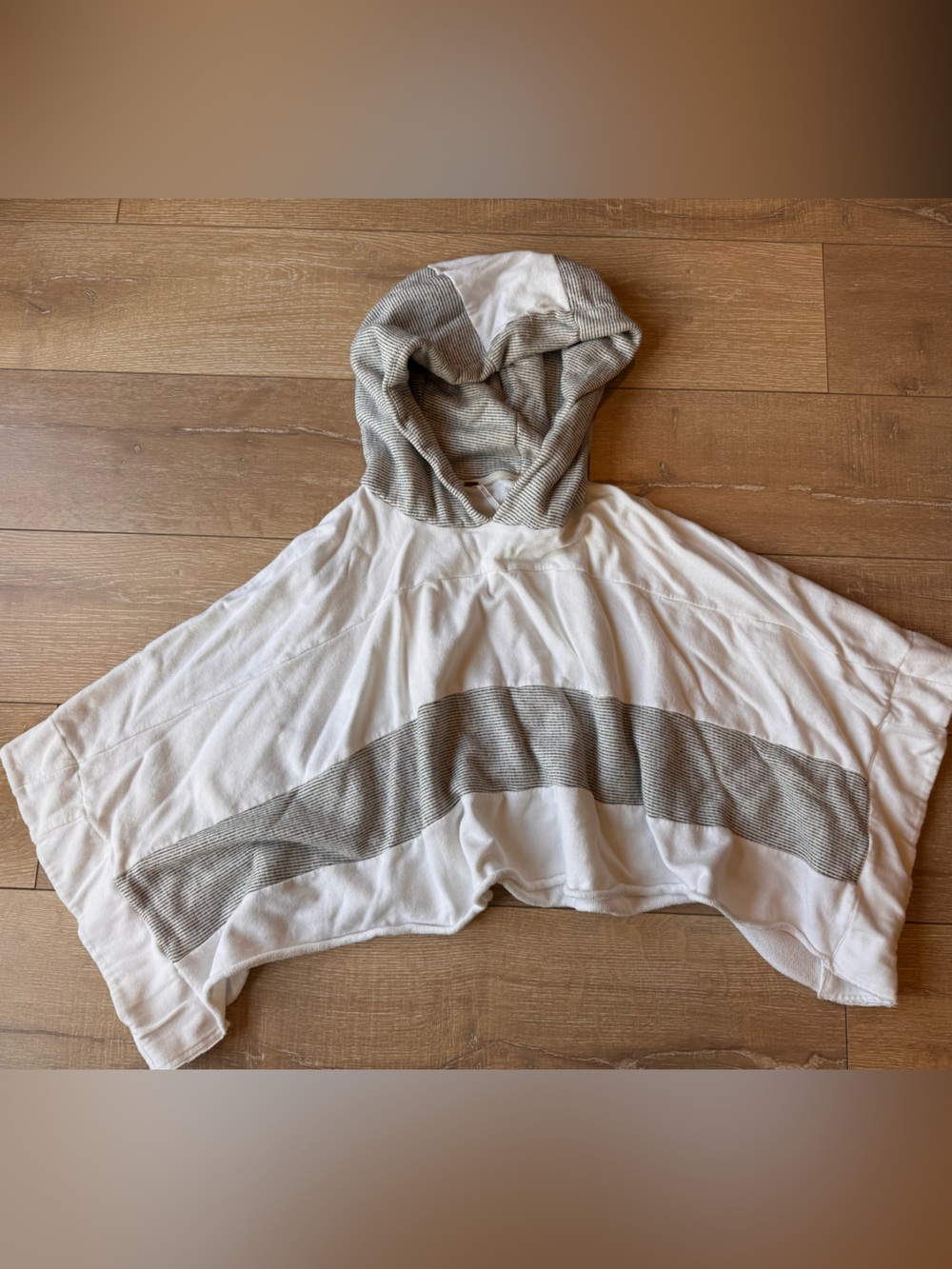 Free People Oversized hoodie cropped poncho